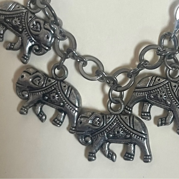 🆓 with purchase • elephant charm bracelet - Picture 13 of 15
